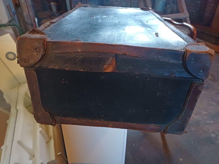 Geamantan vintage interbelic