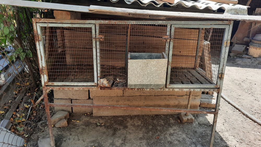 Продам клетки для кроликов