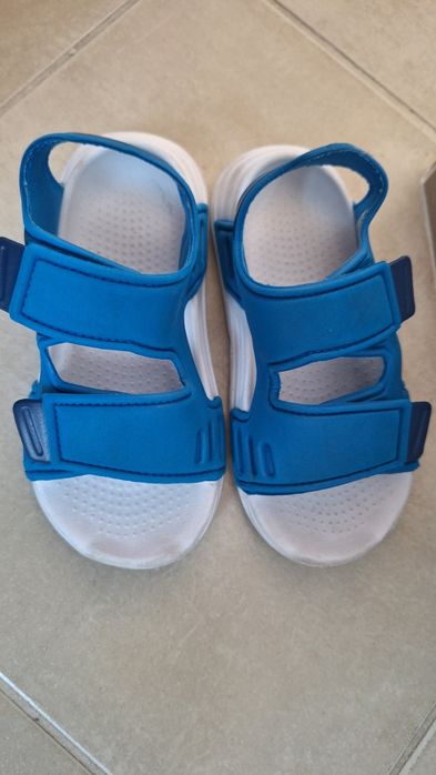 Детски сандали Adidas