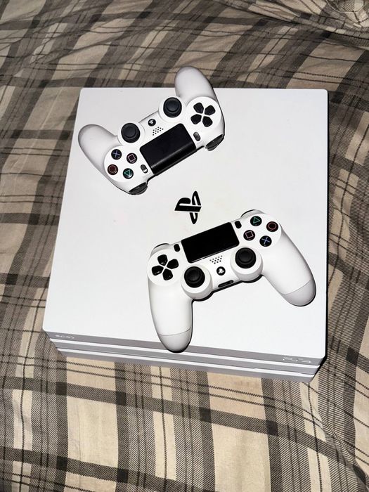 Playstation 4 idial pro 1tb srochna