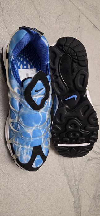 Adidasi Nike Kukin Water