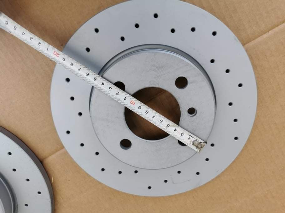 Discuri frana perforate fata BMW E30 316, 318i, 324d, 8/82-8/90