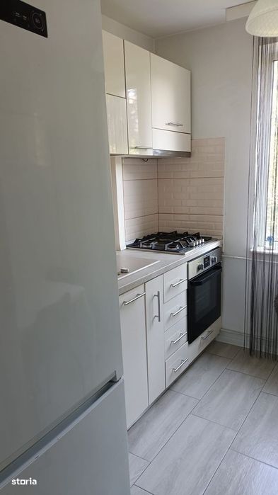 Apartament 3 camere/etaj 2/ Râmnicu Vâlcea /