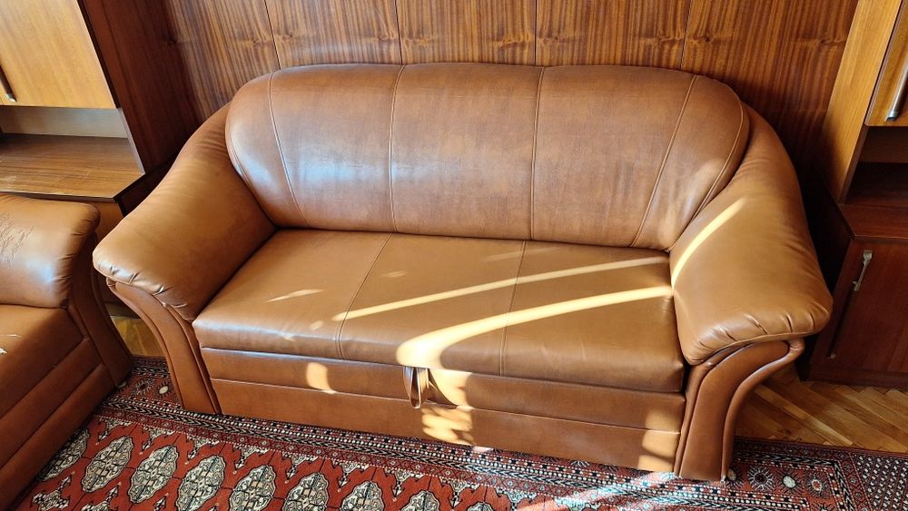 Холова гарнитура с разтегателен диван