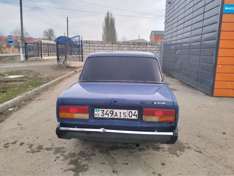 Прлдам жигули срочно