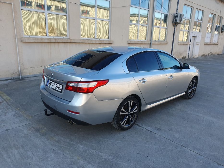 Renault Latitude Initiale Paris 2012 cutie automată