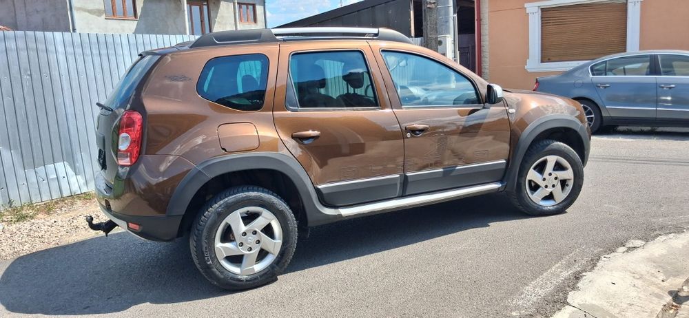 DACIA Duster 2011 — imagine 3