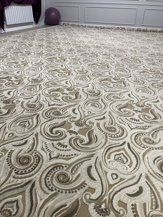 Продам ковер размер 6 на 4