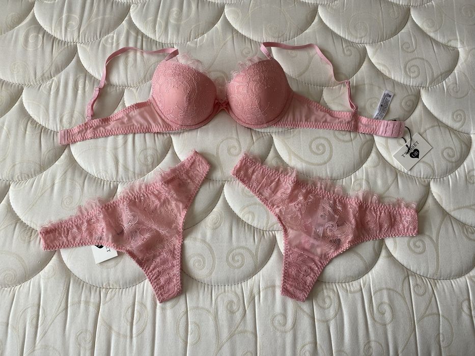 Нови Wonderbra, TWINSET U&B, Calvin Klein. Различни цени!