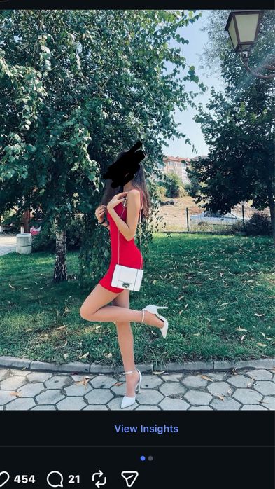 Рокли H&M,къси вталени