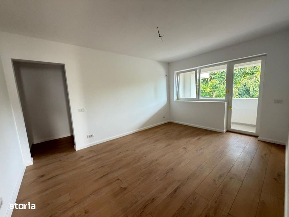 Apartament 2camere + 2 garsoniere+ 2 locuri Parcare