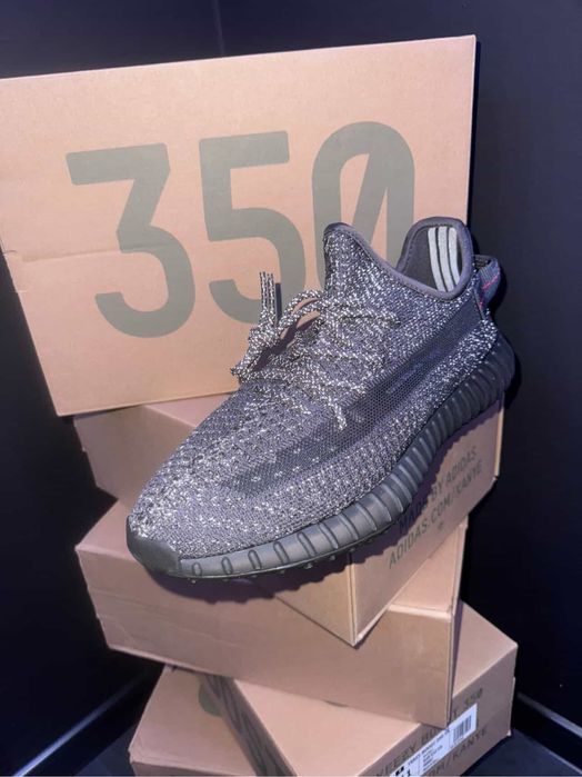 Adidas Yeezy Boost 350 V2