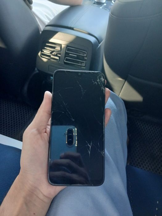 Redmi 7 telefoni sotiladi