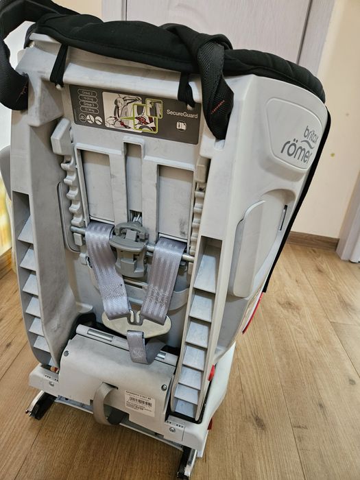 Столче за кола с изофикс Britax Romer