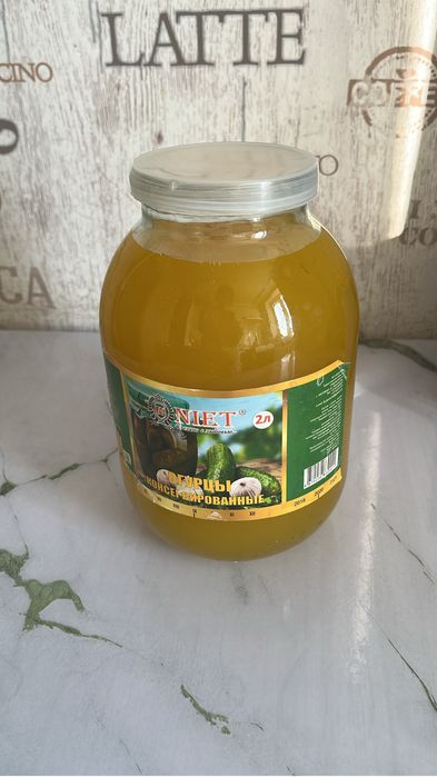 Продам натуральный мед,3л банка 15 000