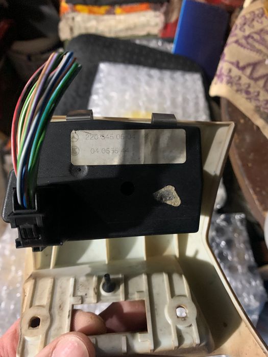 Лостчета светлини,мигачи,чистачки,и ключ за фарове за Мерцедес w220.