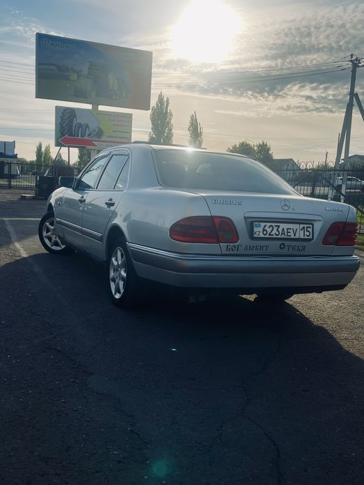 Продам Mersedes W210