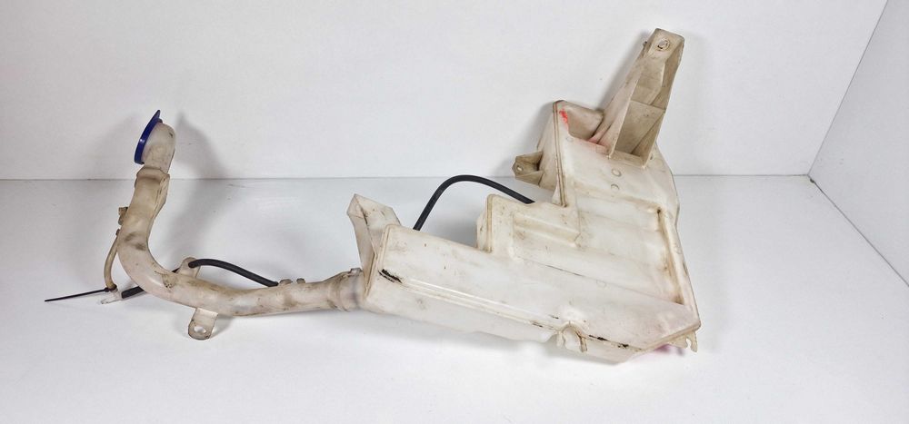 Казанче Течност Чистачки Хонда Сивик 8 VIII Honda Civic 8 VIII 05-11г