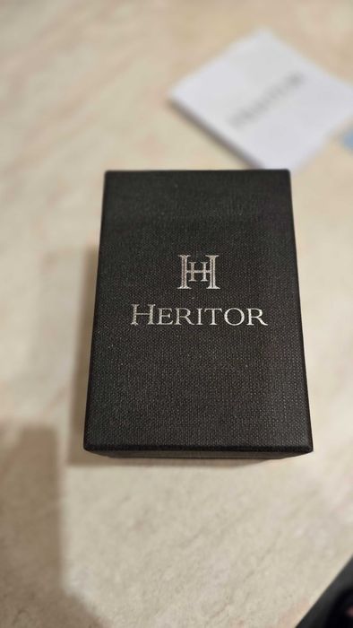 Часовник HERITOR