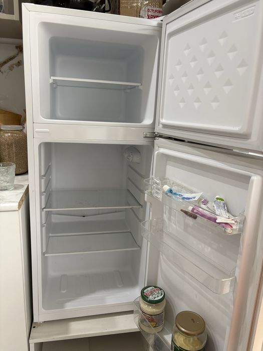 продам холодильник , стир машину