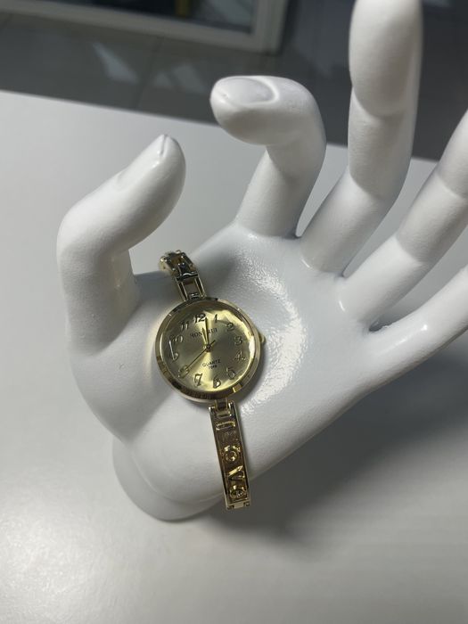 Часы браслеты