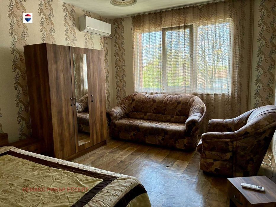 Продава се Едностаен апартамент в Русе, Тракцията - 42 кв.м за 412 €/кв.м - Снимка #5