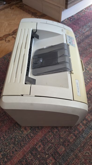 Принтер НР Laserjet