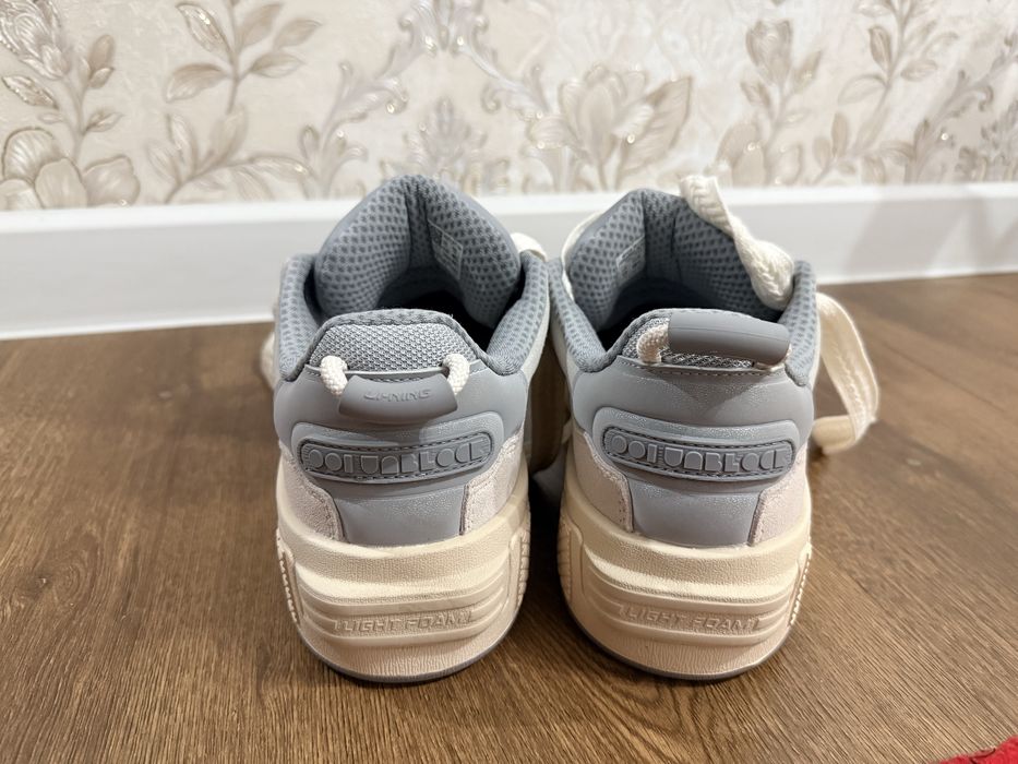 Крассовка Lining великан