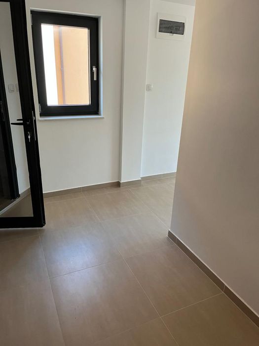 ОФИС под наем в кв. Мараша