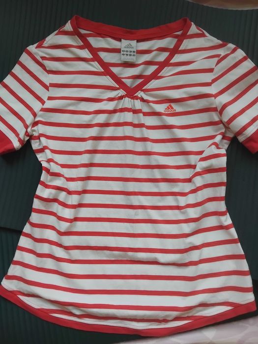 Adidas 100% оригинална дамска тениска