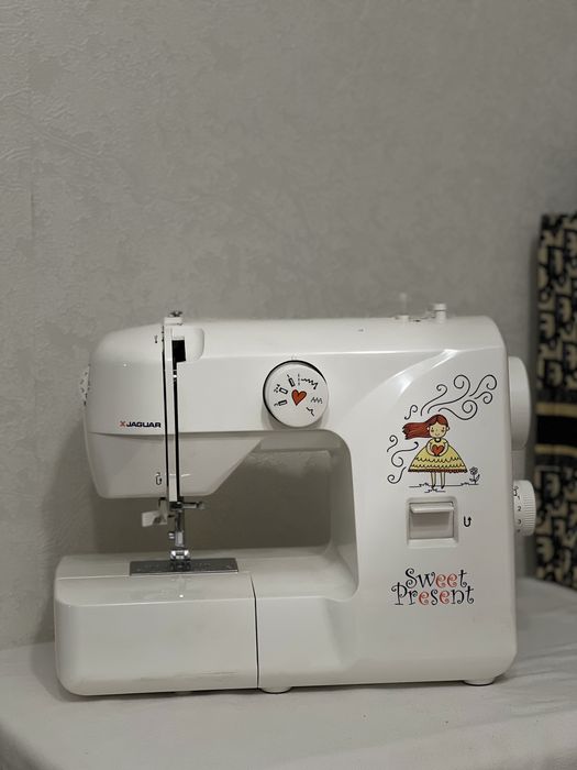 Швейная машина