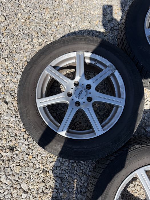 Лети джанти 17 5x114.3 с гуми 225/60/17 за Hyundai Tucson
