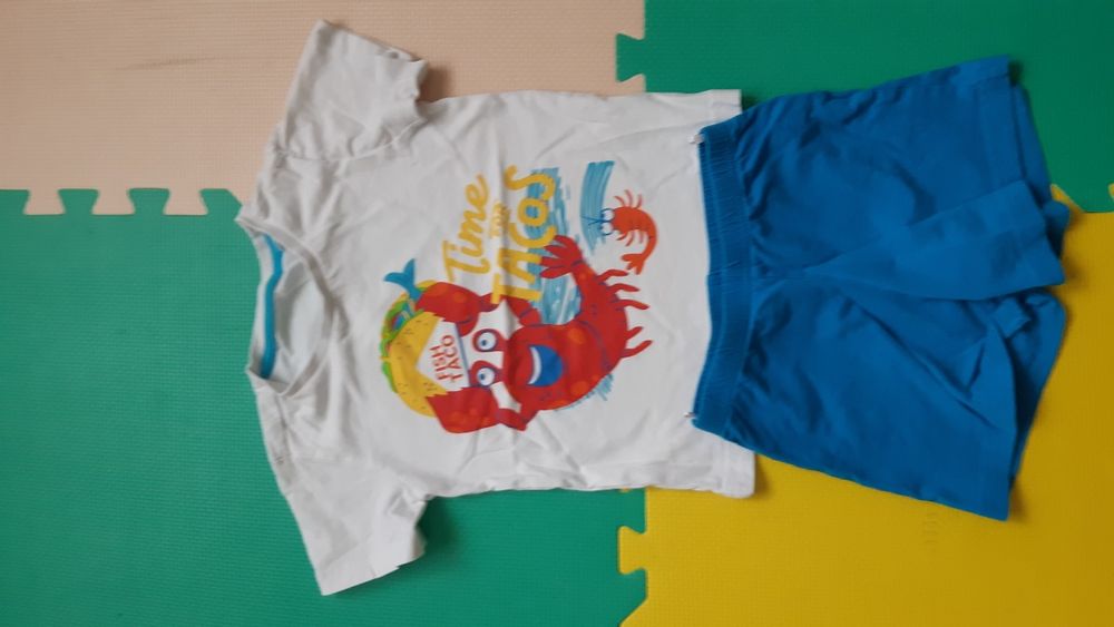 2 Pijamale baieti maneca scurta/pantalon scurt C&A, marimea 98