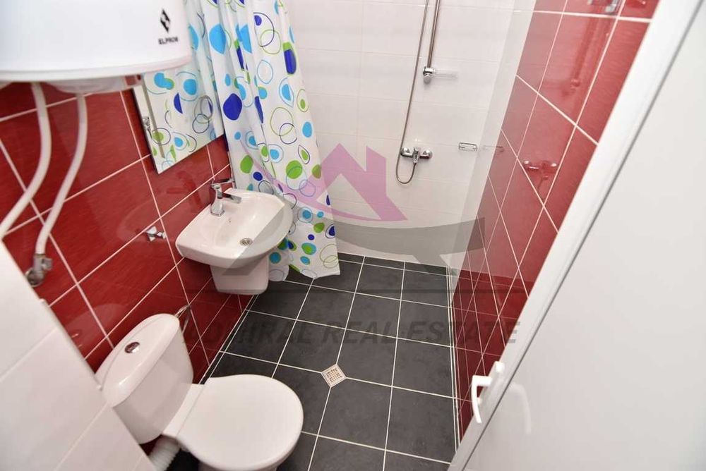 Дава се под наем Тристаен апартамент в Варна, Бриз - 98 кв.м за 648.21 € - Снимка #5