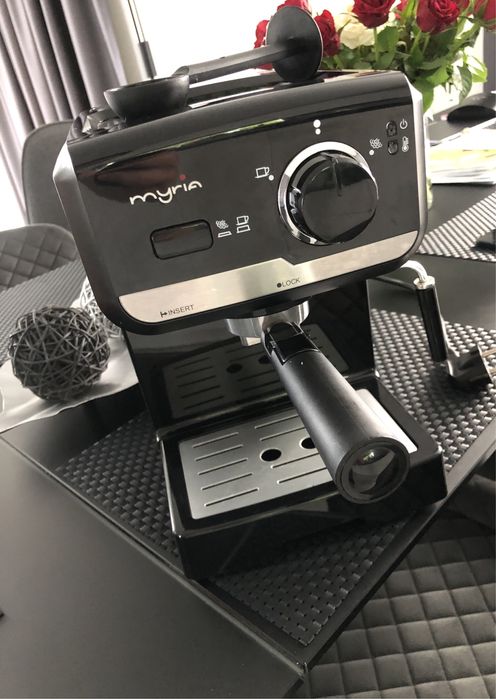 Espressor manual MYRIA MY4119, 1.5l, 1050W, 15 bar, negru