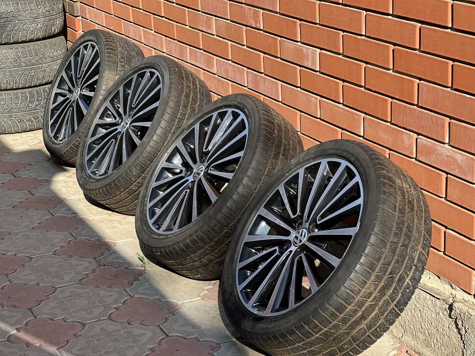 215/45/17 всесезонка