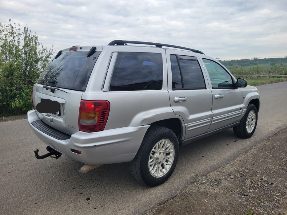 jeep grand cherokee 2004
2.7 crd
volan stanga
cutie automata quadra drive
carlig remorcare 3300kg
inm ro acte la zi
autoutilitara 4 locuri
4500e