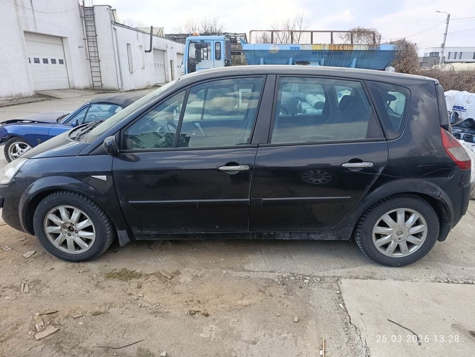 Vindem piese rezultate din dezmembrarea unui Renault Scenic 2