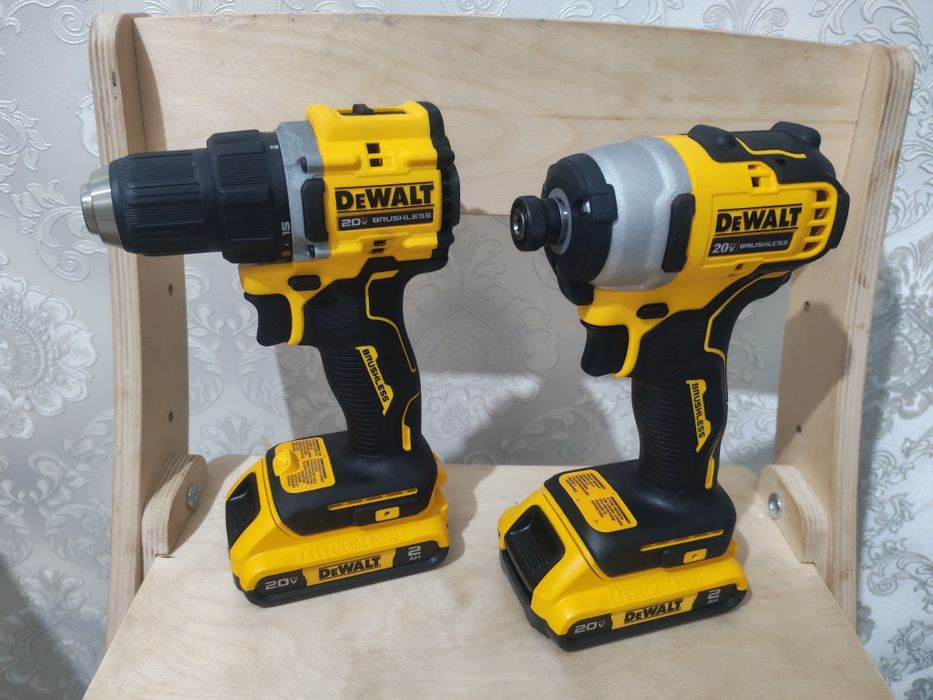 Продам комплектом шуруповёрт и импакт DeWalt (Деволт)