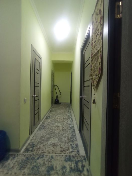 2-xonalik 1-qavat srochno sotiladi. Egasi oʼzim