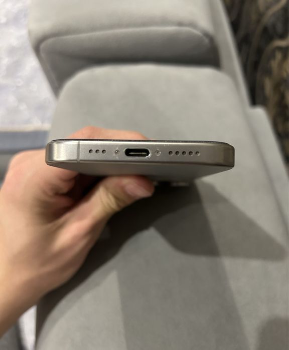 Айфон 16про мах