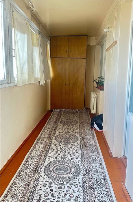 Продается квартира Метро Космонавты,ЦУМ, с средним ремонтом,73м2