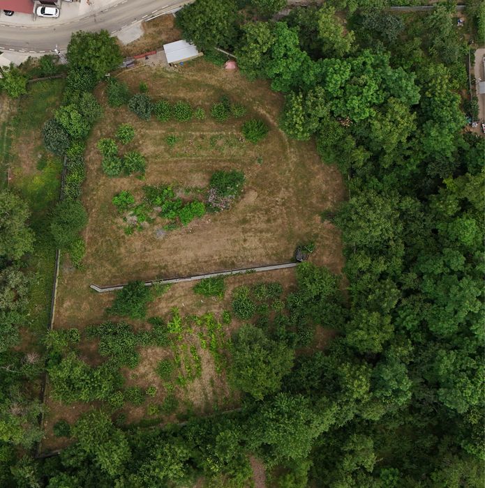 Teren intravilan  – 3.700 mp - 23 m deschidere Măgura, Bacău