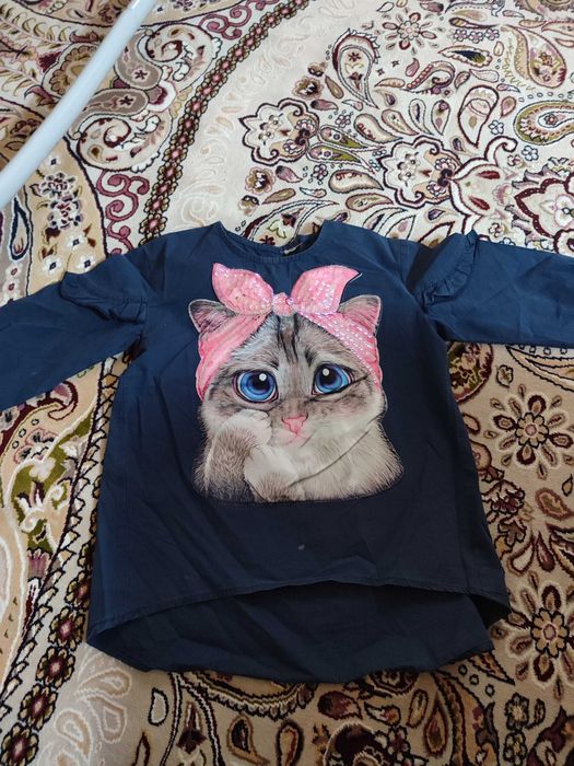 Продам кофточку на девочку