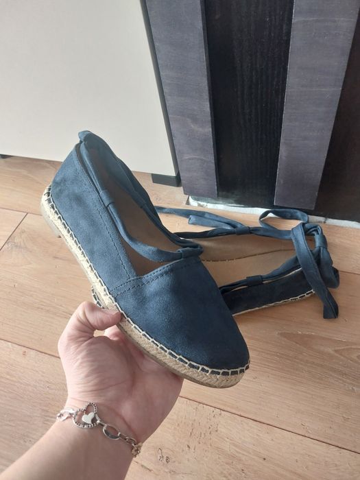 Еспадрили с връзки