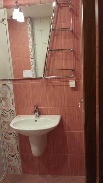 Дава се под наем Едностаен апартамент в София, Център - 50 кв.м за 350 € - Снимка #3