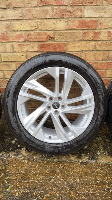 Джанти за Audi Q7 20”  с гуми Pirelli P Zero Tyres