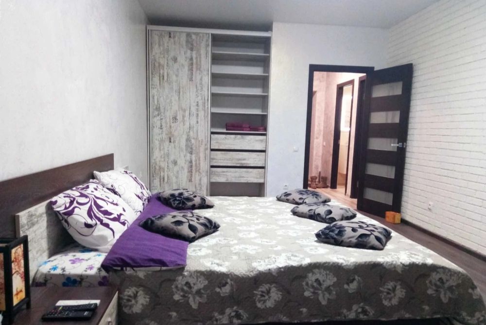 Сарыарка 11-Кенесары, 2ч 2000