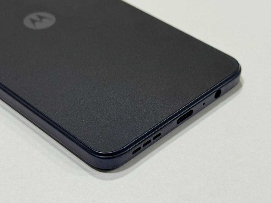 Смартфон Motorola Moto g84, 256GB, 12GB RAM, 5G