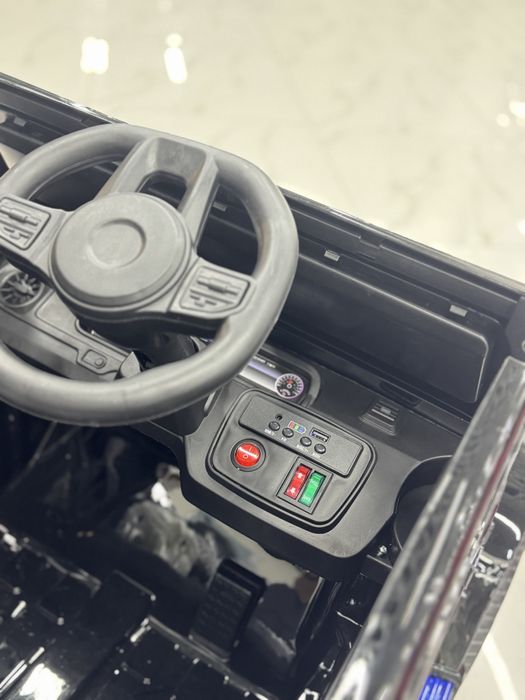 Детский электромобиль